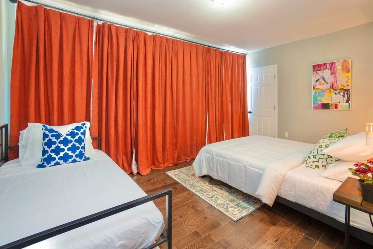 3632ece3-5fda-4384-ad45-1e585d721896