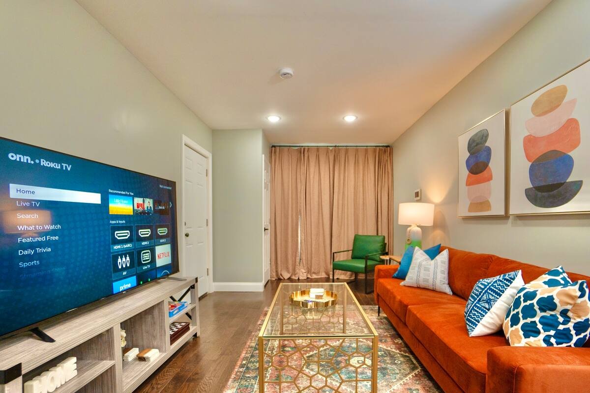 c2298bb2-6b8b-4949-8cd6-9c74607384cb