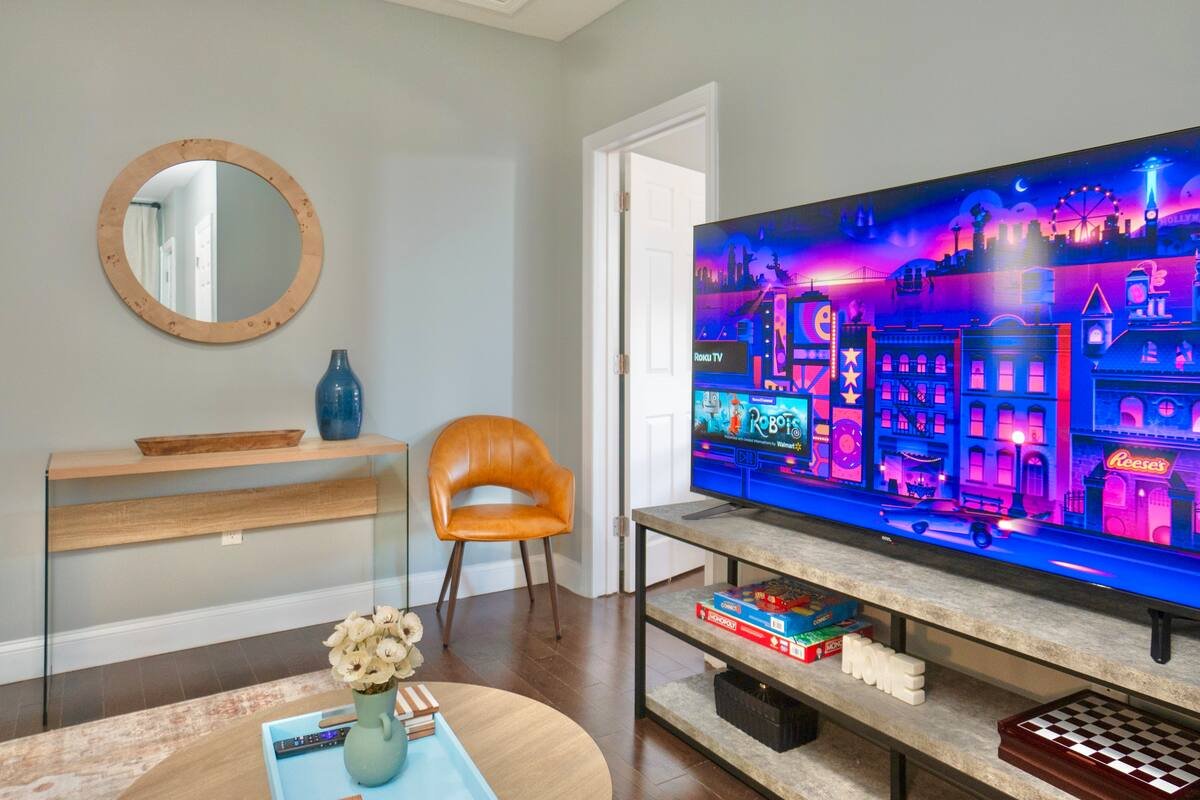 dd1af9b9-5a4e-4f30-bcec-6225eb601a63